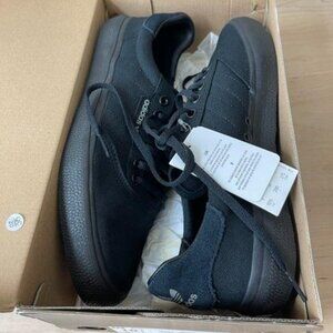 Black Brand-New Adidas Originals 3MC Skateboarding Shoes Men's size 10 1/2